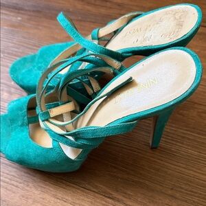 Nine West Teal Strappy Heels
